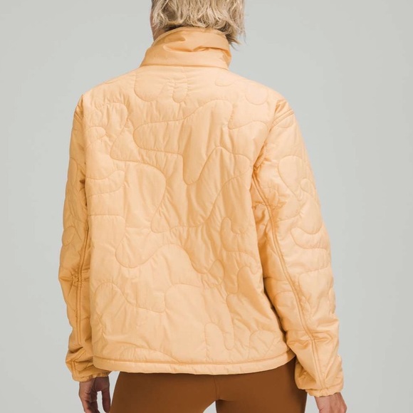 Lululemon quilted pullover - Picture 2 of 9